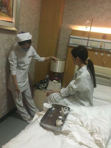 无锡丽都陈广平假体隆胸案例