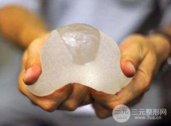隆胸腋下疤痕多久恢复?哪些因素影响到恢复时间?