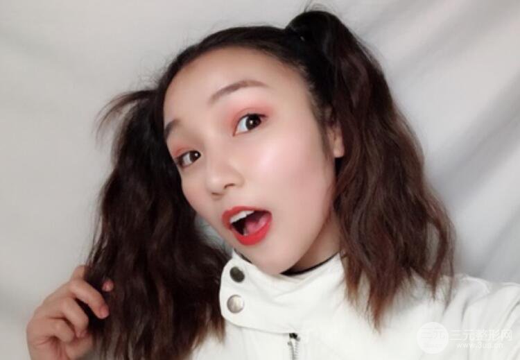 韩式文眉