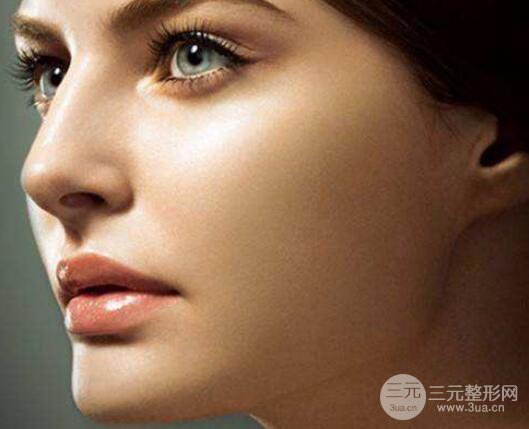 上海自体肋软骨隆鼻价格贵吗，受哪些因素影响?