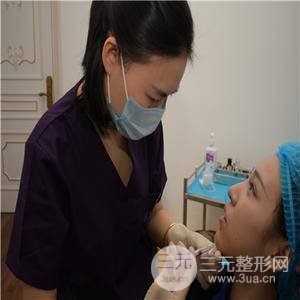 玻尿酸隆下巴对比