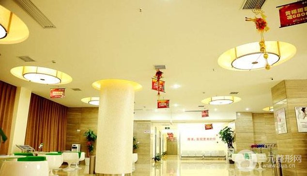 衡阳雅美医院2019全新价格表详览及隆鼻整形案例展示