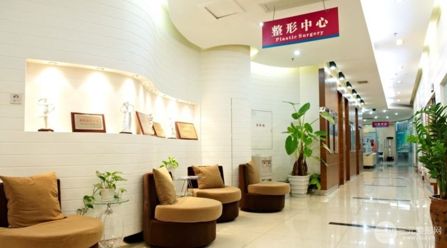 深圳联合丽格医院2019价格表倾情分享及隆鼻案例展示