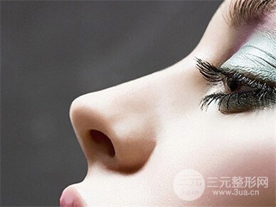 郑州驼峰鼻矫正价钱贵吗?来看看详细分析~
