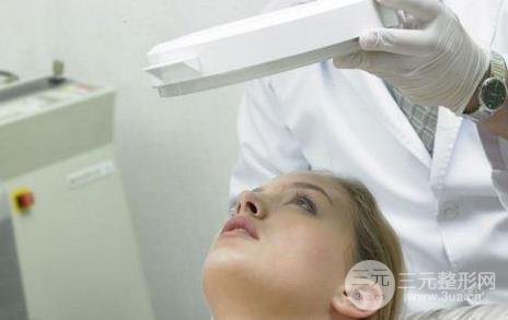 激光去眼袋原理介绍