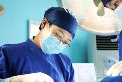 腋臭手术价格多少