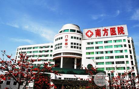 广州哪家三甲医院有植发科？发际线种植案例参考~