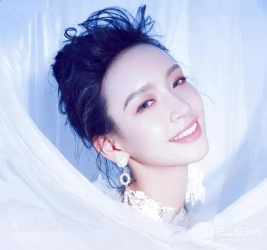 点痣前后的图片对比真人案例参考,告别黑点点!