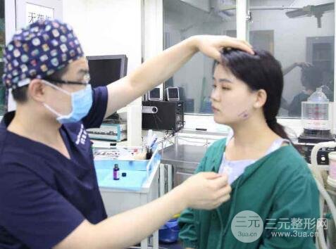 什么是微创改脸型