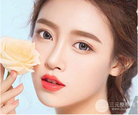 怎么让鼻头缩小