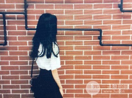 背部吸脂果图