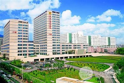 青大附院医学美容中心怎么样?医疗团队信息丨胸部下垂矫正案例~