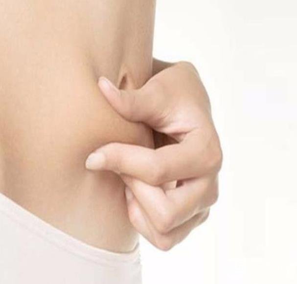 腰腹部吸脂的注意事项