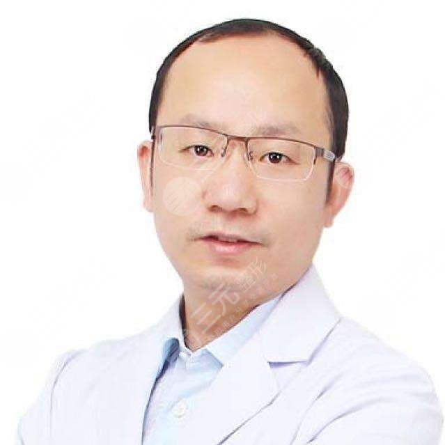 邹大龙