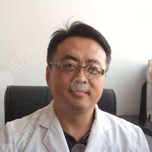 杨雯君