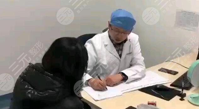 八大处周栩做鼻子的风格，医生技术评价+隆鼻案例果