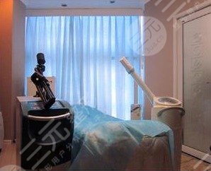 广州天资周祺双眼皮