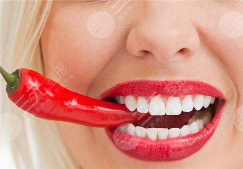 烤瓷牙的寿命是几年？哪些因素影响了烤瓷牙寿命？