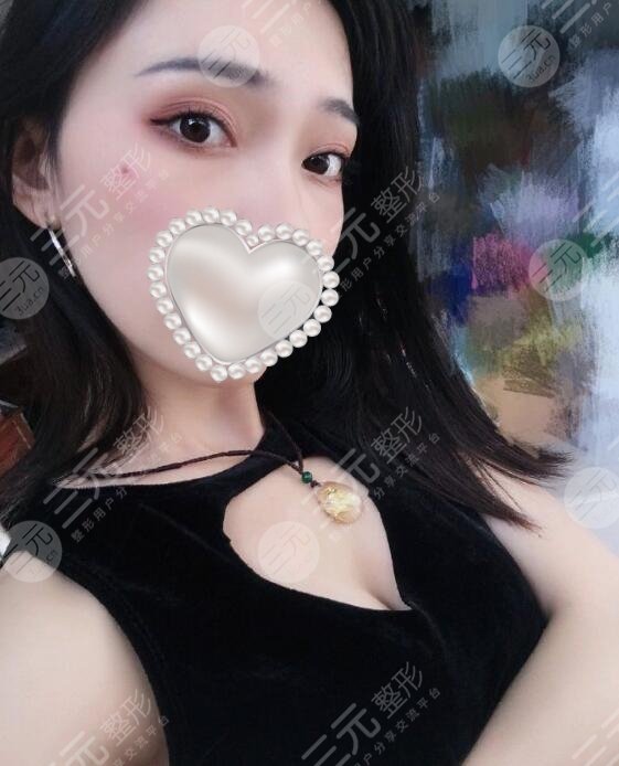 广州禾丽医疗美容医院怎么样?价目表及丰胸真人show