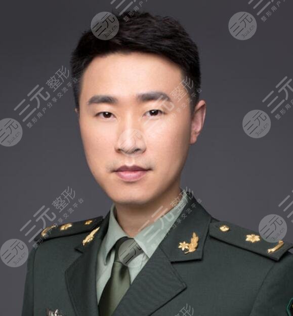 西南医院美容整形科李喆医生介绍
