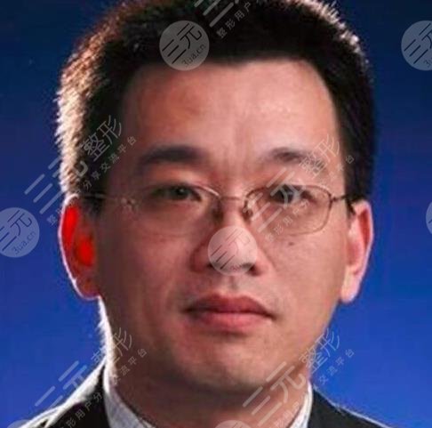 武汉同济冯幼平怎么样?整形医生信息&脂肪填充太阳穴案例