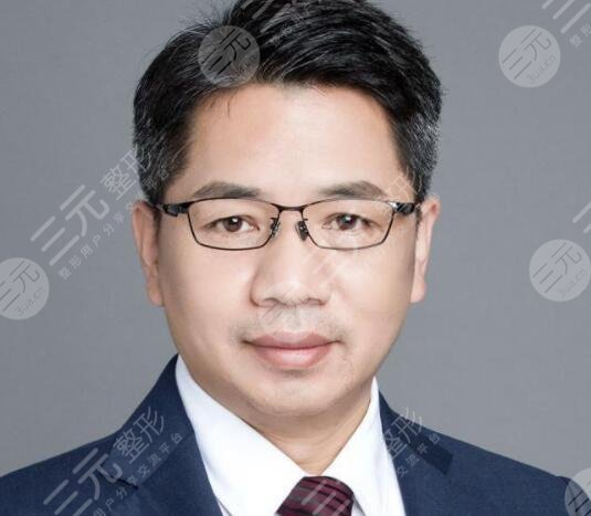 王海平医生做鼻子案例果，医生口碑介绍+真人隆鼻手术果展示