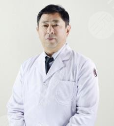 合肥新生植发医生简介