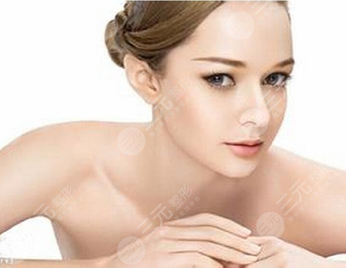 自体脂肪填充下眼睑