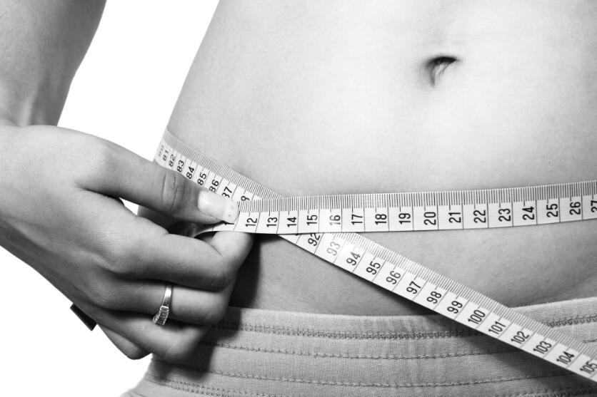 肚子抽脂手术大概花多少钱？2021腰腹塑形价格表一览！