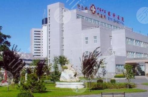 飞秒激光技术：重塑精准医疗新篇章