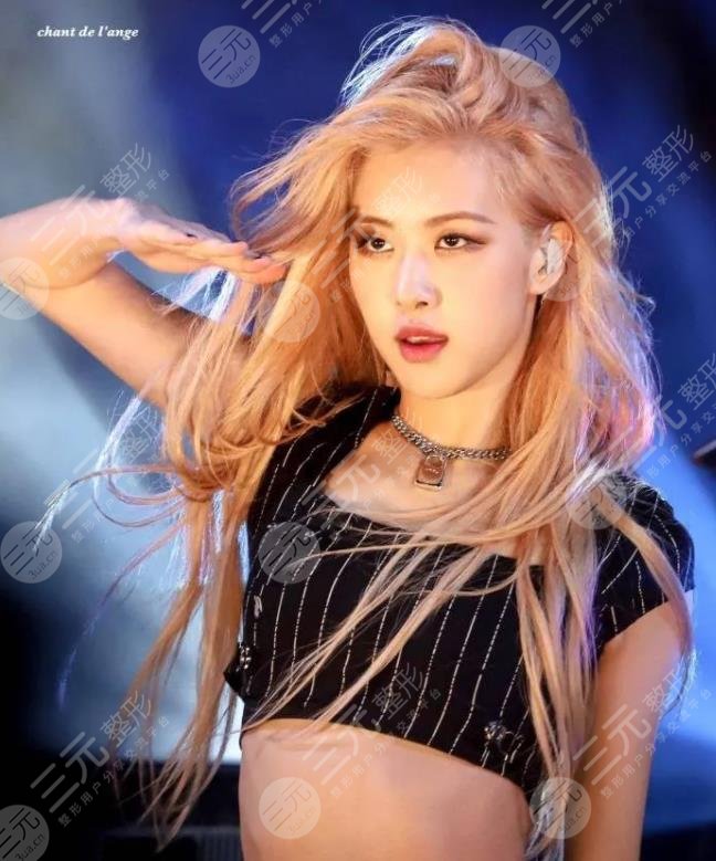 black pink朴彩英素颜照公开造热议“丑”！她的颜值究竟哪里不行？