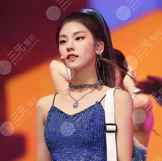 黄礼志Yeji“狐狸系”长相来源