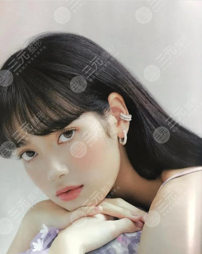 Lisa这样的颜值为啥被称为“人间芭比”?