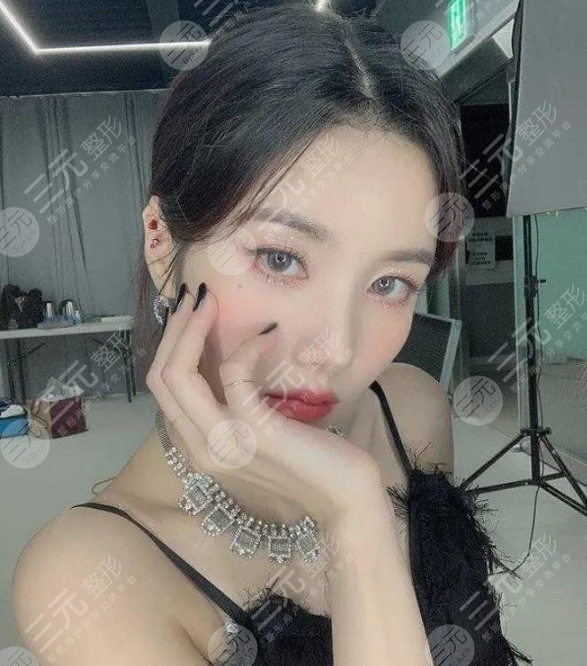 IZONE前队长权恩妃近照神似裴珠泫Irene?