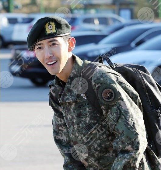 黄光熙整容历史盘点!