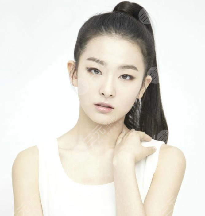 单眼皮也很好看的女爱豆姜涩琪!