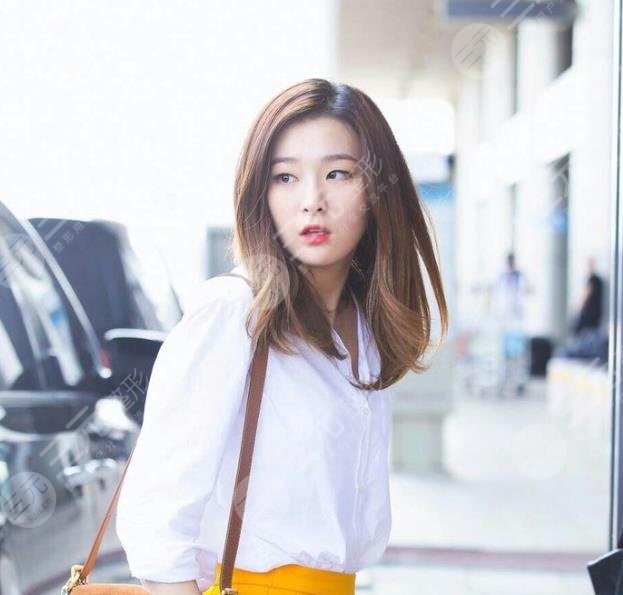 单眼皮也很好看的女爱豆姜涩琪!