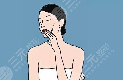 假体隆鼻术当天：