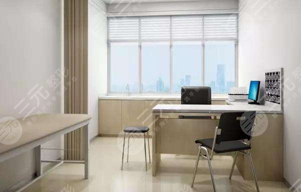 王晋煌做鼻子怎么样？假体隆鼻案例：术前塌塌鼻，术后气质堪比女星！