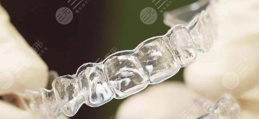 牙齿矫正