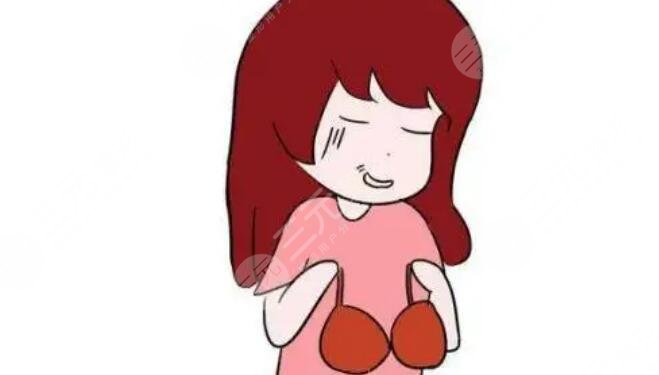 隆胸