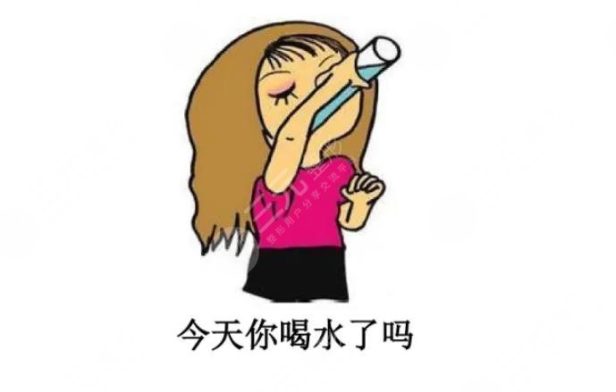 晚上不适宜饮太多水