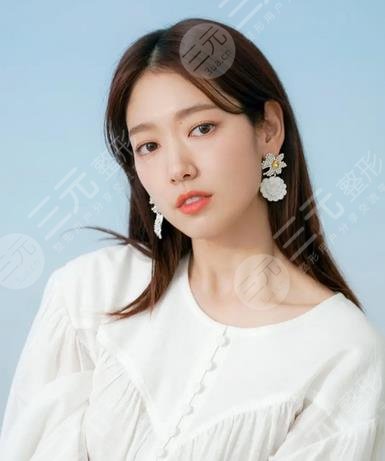 朴信惠整容前后照片