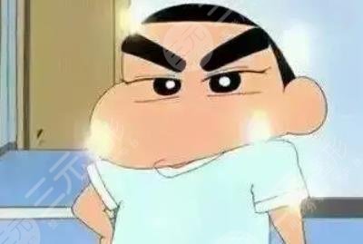 女子纹眉成关公