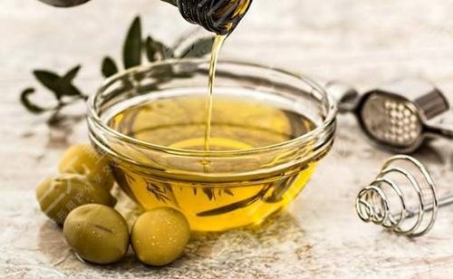 橄榄油的祛斑方法有?哪些?做法、用量深扒