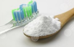 小苏打如何美白牙齿，真的有用吗？科普分析，7种亮牙方式介绍！