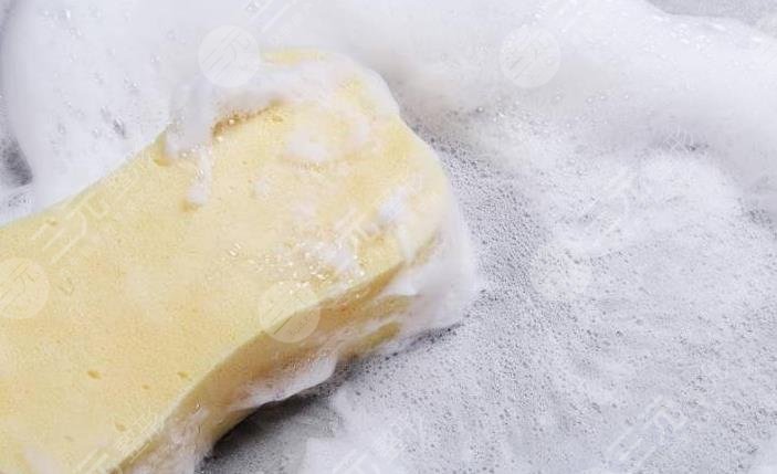 可以用?肥皂洗脸吗?