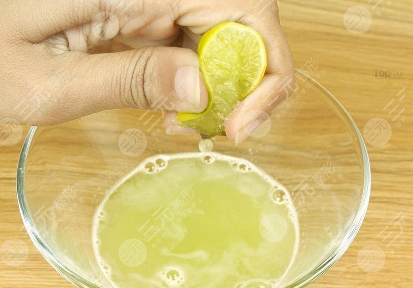 自制祛斑补水面膜怎么做?