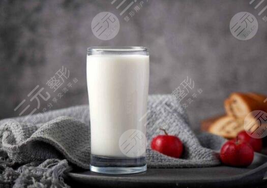 喝牛奶有什么坏处吗？喝得不对还可能伤害身体！