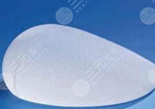 水滴形假体和圆形假体哪个更好看